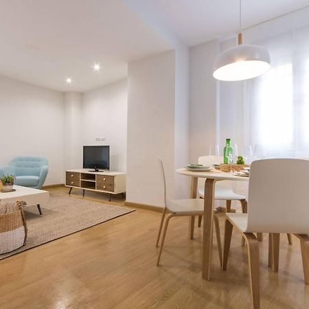 Luis Rey Central Suite By Valcambre Sevilla Bagian luar foto